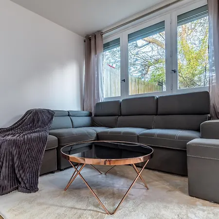 Apartamento Oasis Urbaine For 8 Near To Paris Villejuif Exterior foto